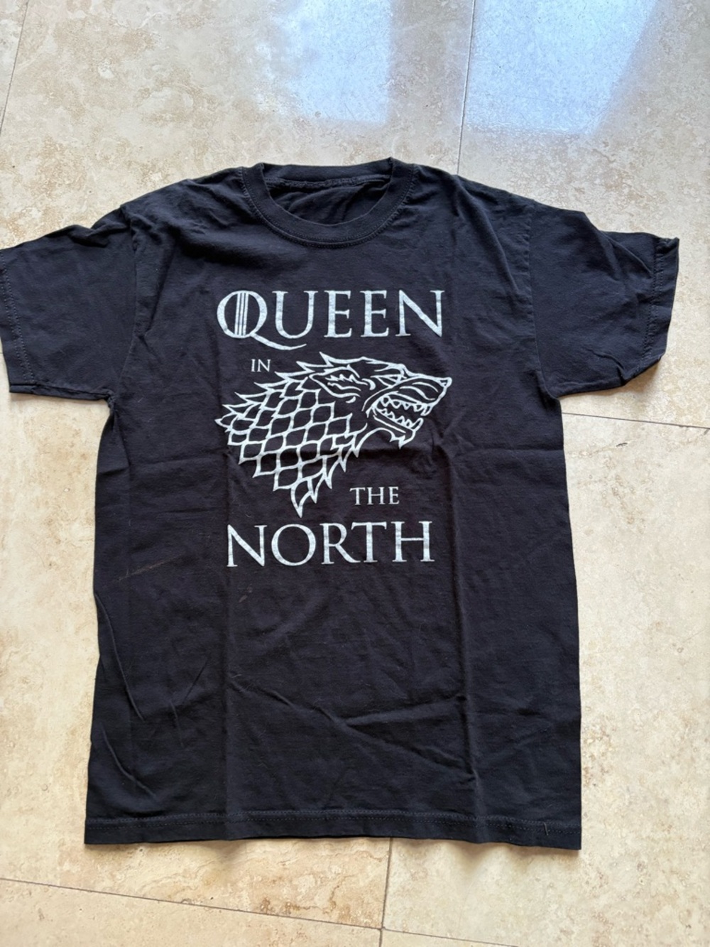 Black "Queen in the North" Graphic Tee - Men's Shirt